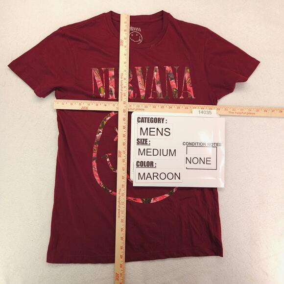 Nirvana Band Casual Crew Neck Graphic T-Shirt Adult Mens Size Medium M Maroon - Picture 5 of 9